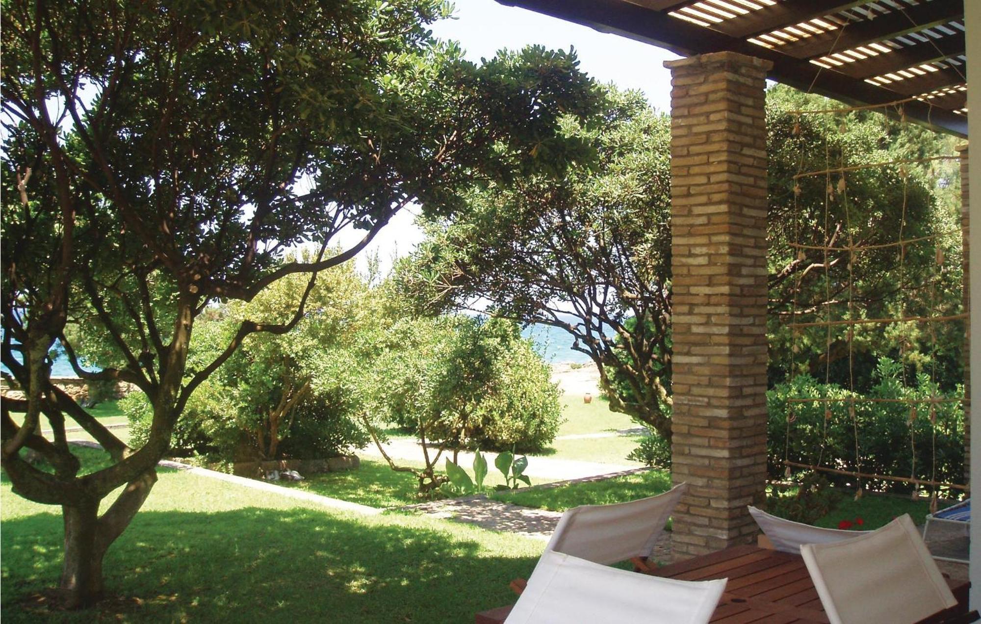 2 Bedroom Lovely Apartment In Leventoxori, Ilias Korakokhórion 外观 照片